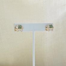 Elephant Earrings, Gold Plated Baby Elephant Studs pendientes de elefante, lucky dainty studs, Gift for her, Halloween sale