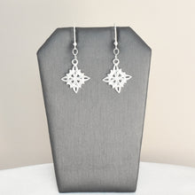 Witch Knot Celtic Pendant, 925 Sterling Silver Dangly Earrings Nudo de Bruja Aretes Jewelry Set