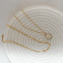 A-Z Initial Pendant Gold Plated Inital with Curb Chains Pendant Necklaces, PaperClip Layering Necklaces