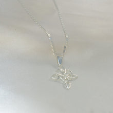 Witch Knot Pendant 925 Sterling Silver Necklace, nudo de bruja